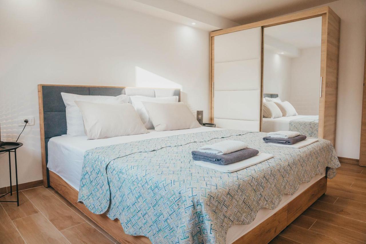Apartments Nina Brist Ngoại thất bức ảnh