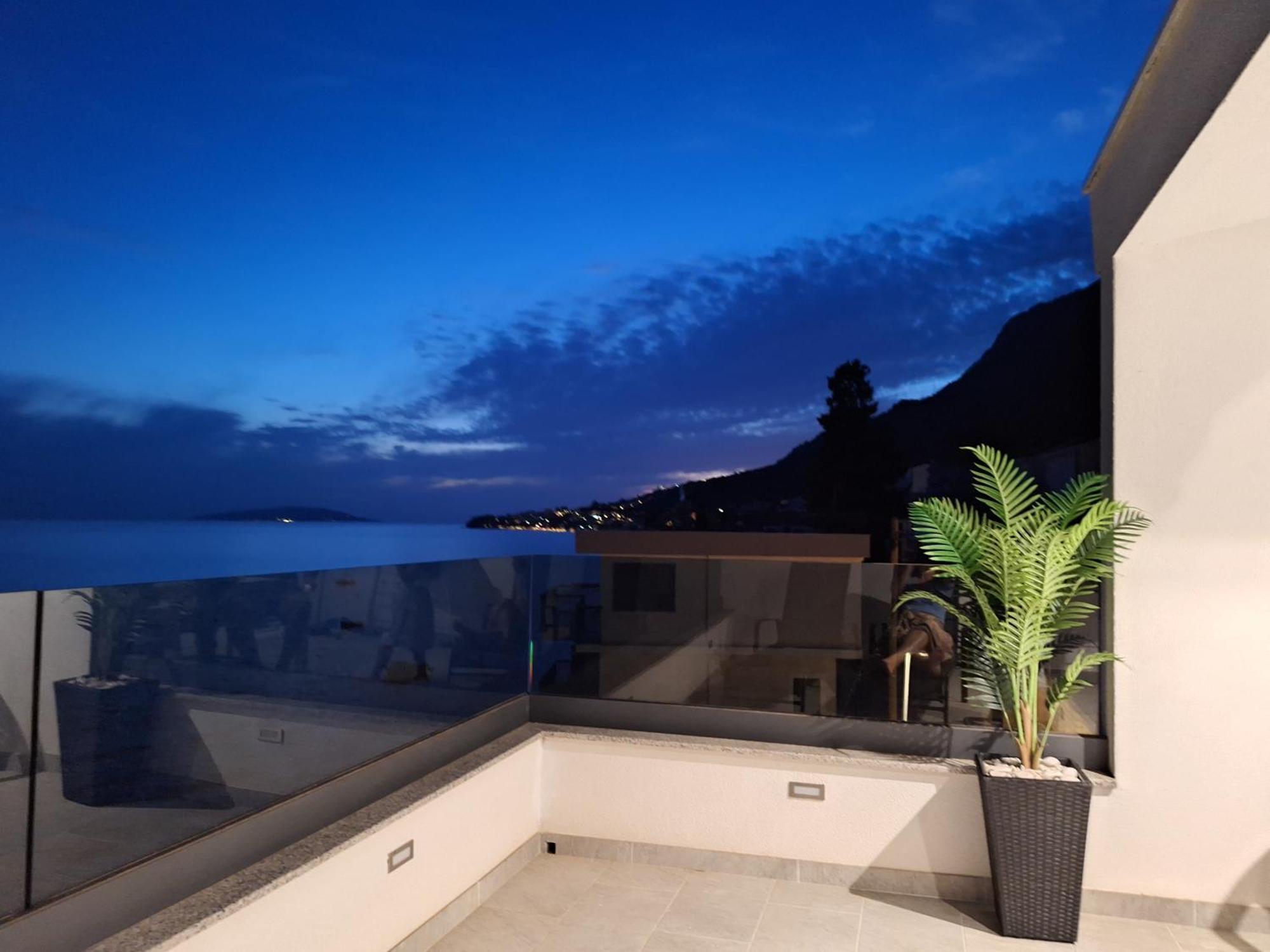 Apartments Nina Brist Ngoại thất bức ảnh
